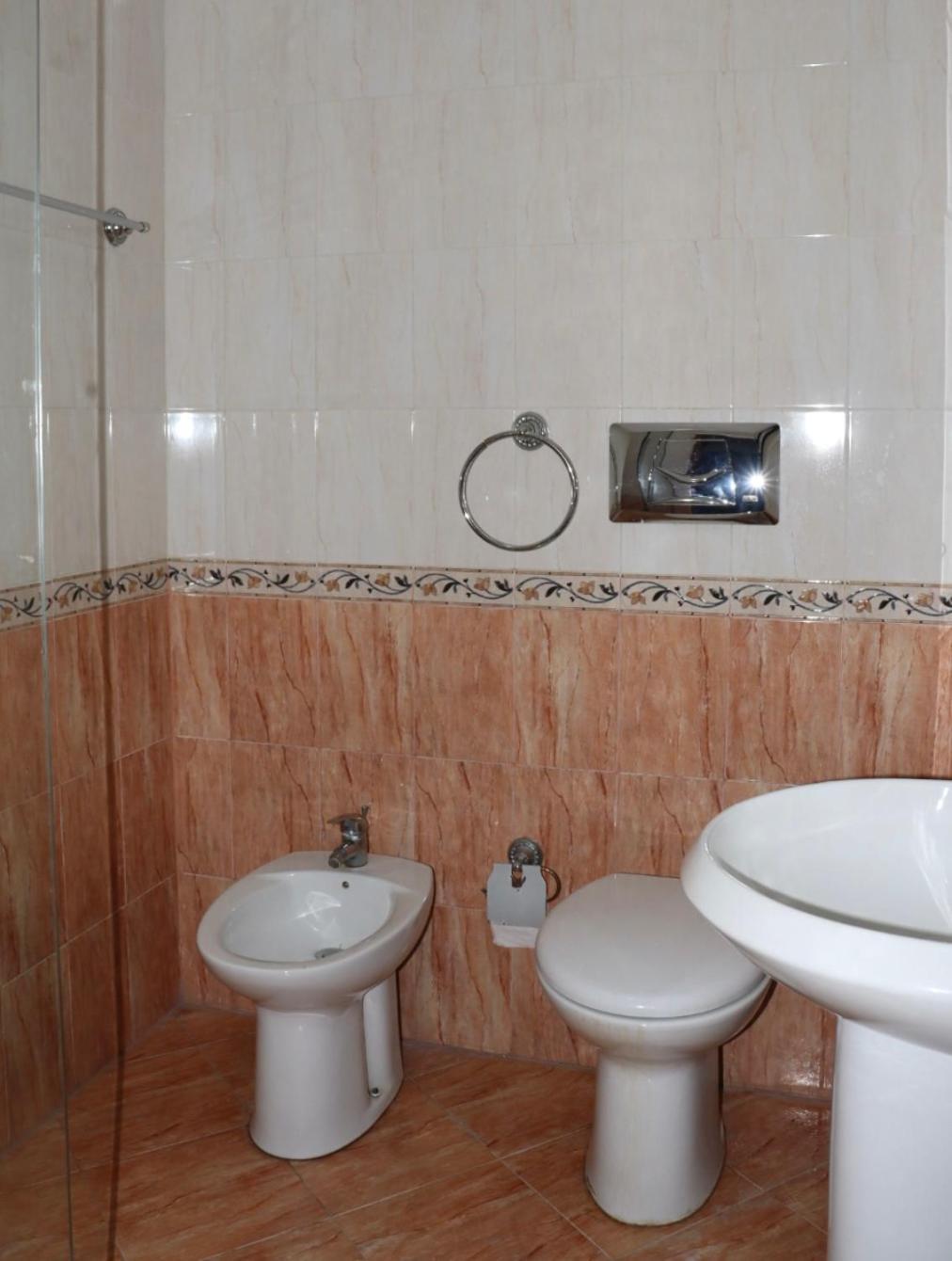 Grand Hotel Krujë المظهر الخارجي الصورة
