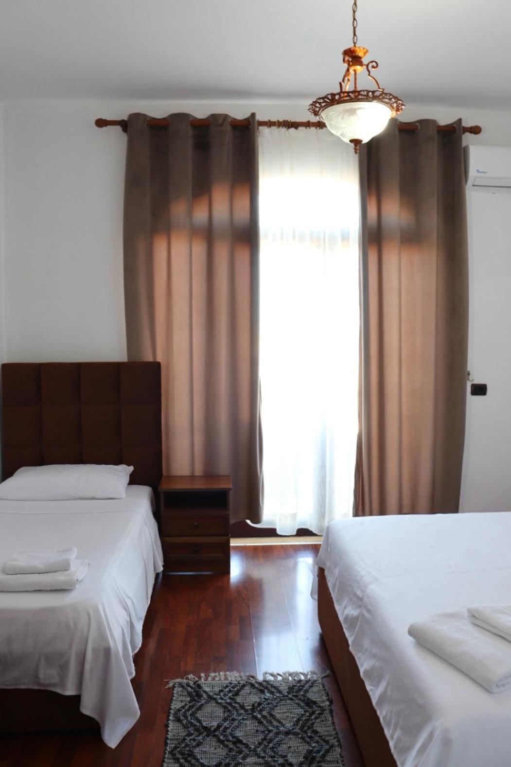 Grand Hotel Krujë المظهر الخارجي الصورة