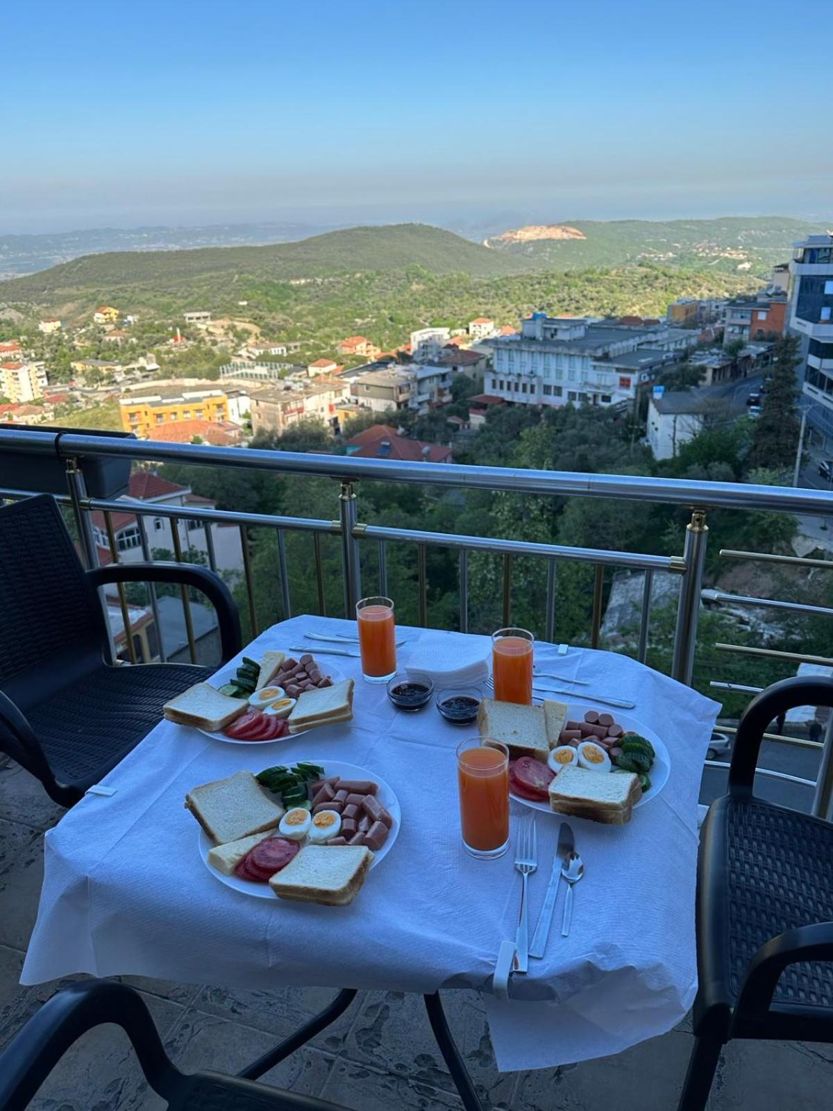 Grand Hotel Krujë المظهر الخارجي الصورة